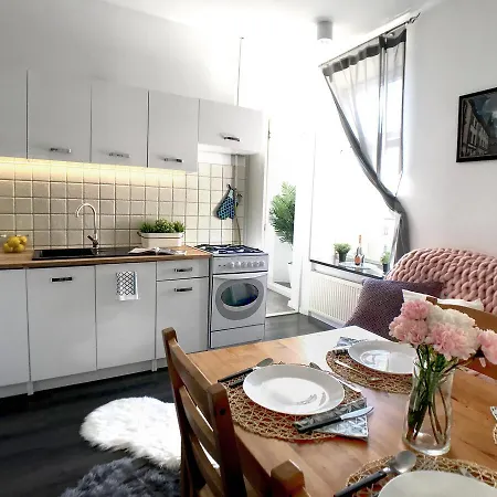 Peowiaków Queens Apartament