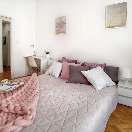 Apartament Peowiaków Queens